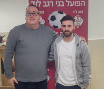 במעמד החתימה