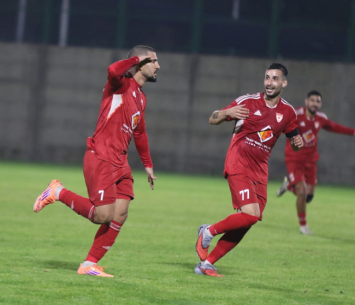 ספייה חוגג את השער (דאפר מחאמיד)