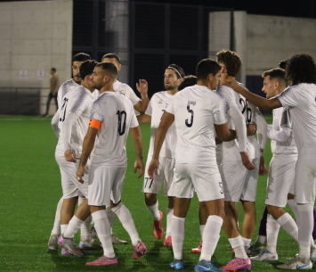 דרמטי. שחקני אתא/ביאליק