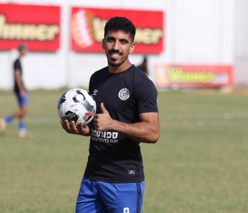 מצטרף לאתא/ביאליק. בוזורגי (דאפר מחאמיד)