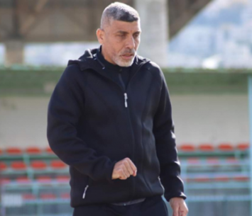 מחכה לחזרה. ראדי