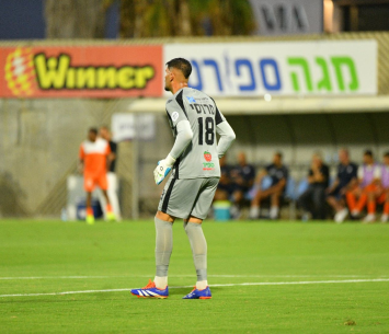 שוער בכיר. סרוסי (עדי דטליס)