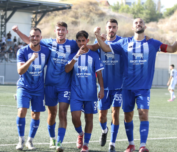הוכיחו אופי. שחקני כרמיאל (דאפר מחאמיד)