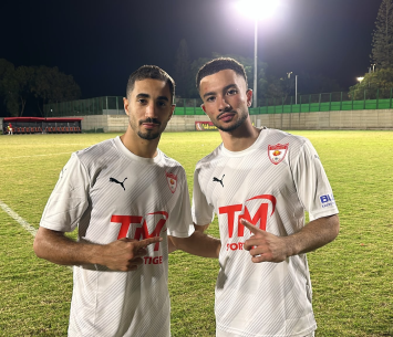 כובשי השערים לטירה