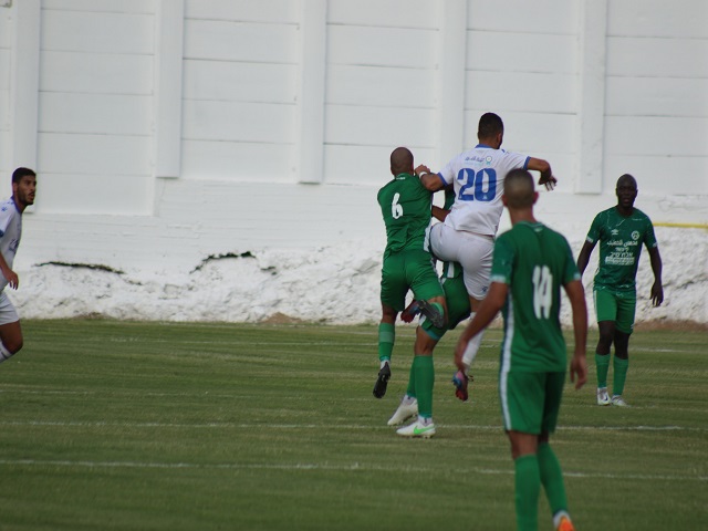 זה הולך להיות מאבק צמוד. שחקני צעירי כפר כנא ושפרעם במשחק הקודם (דאפר מאחמיד)