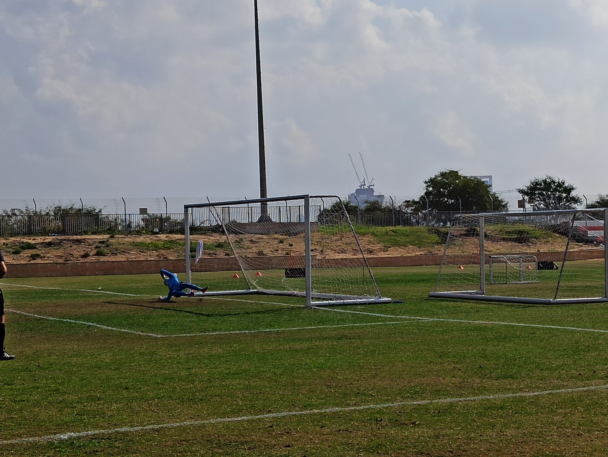 פה עוד היה סיכוי לבת ים? החמצת הפנדל של יואבוב (אלון יהודיוף)