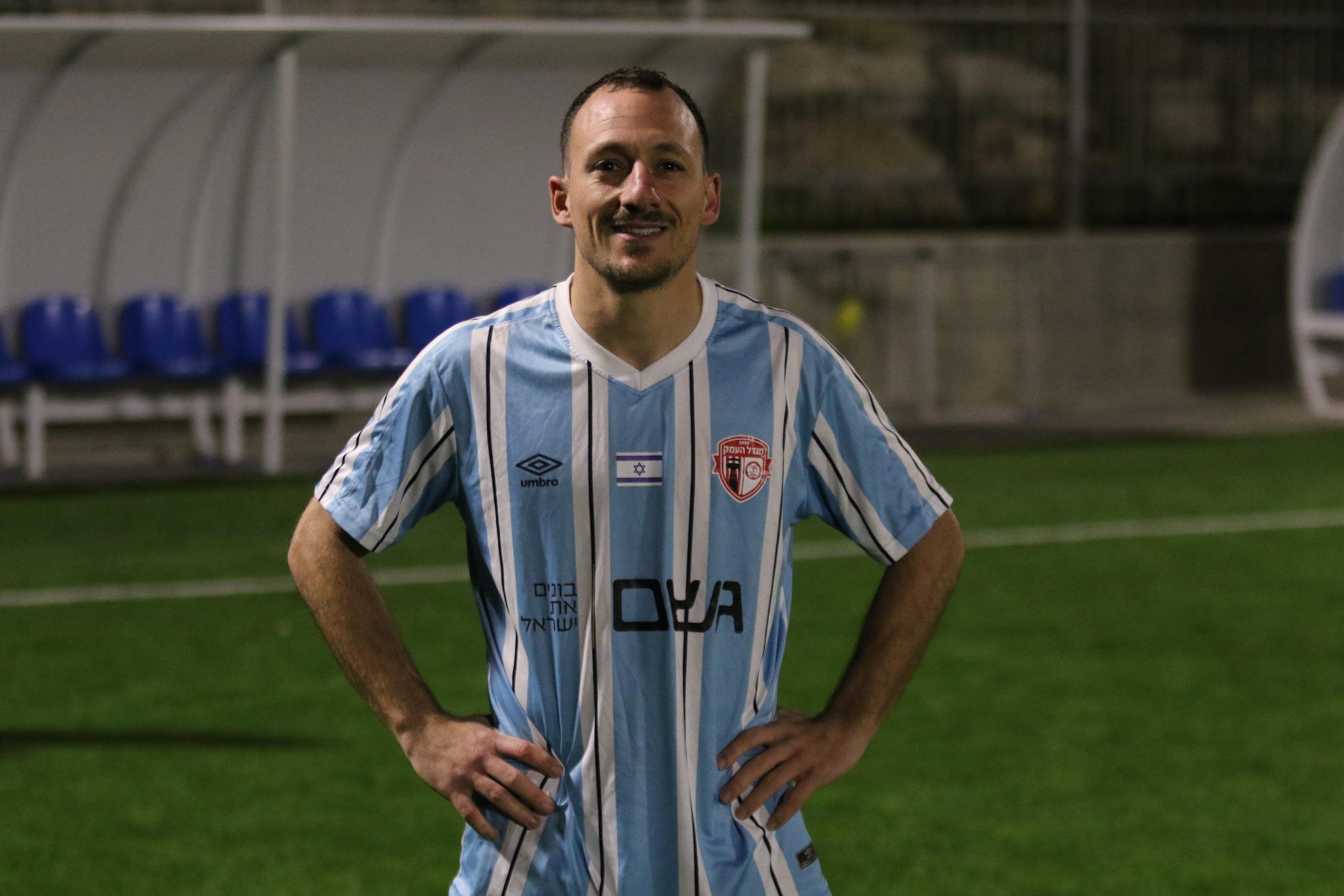 סיים עם צמד. פרץ (דאפר מחאמיד)