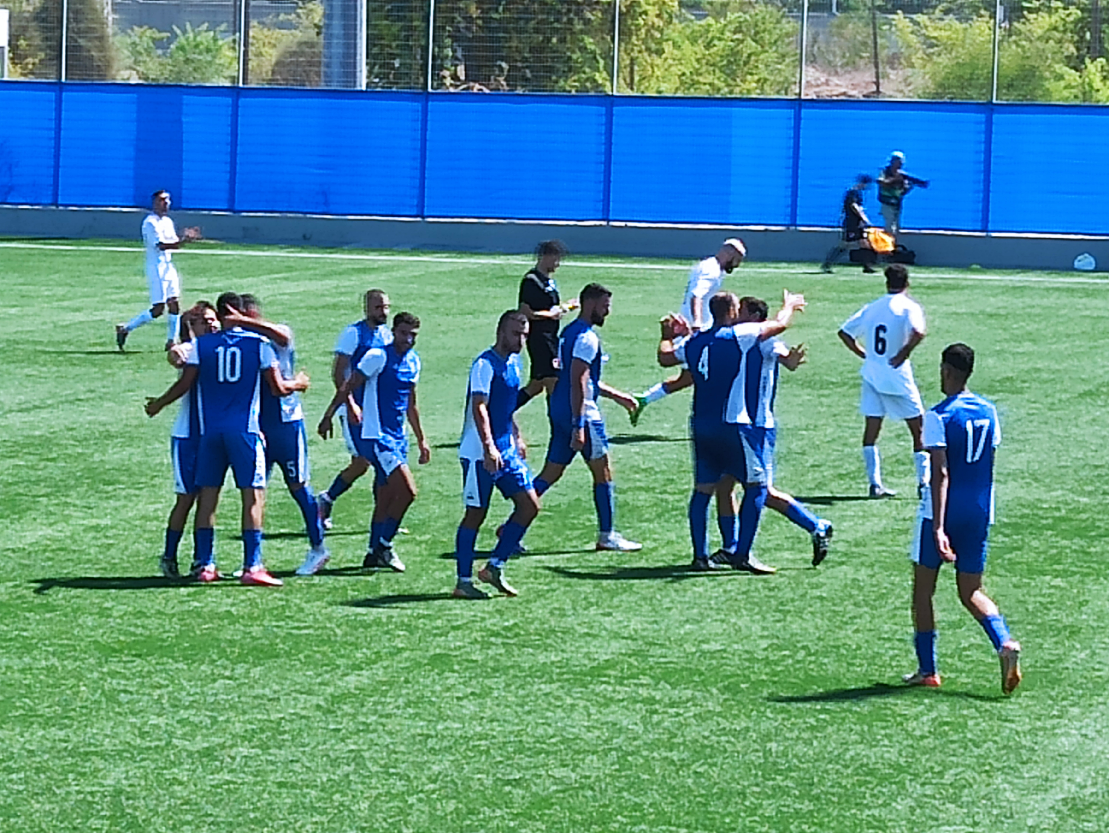 חוגגים את היתרון. שחקני ג'לג'וליה (אלון יהודיוף)