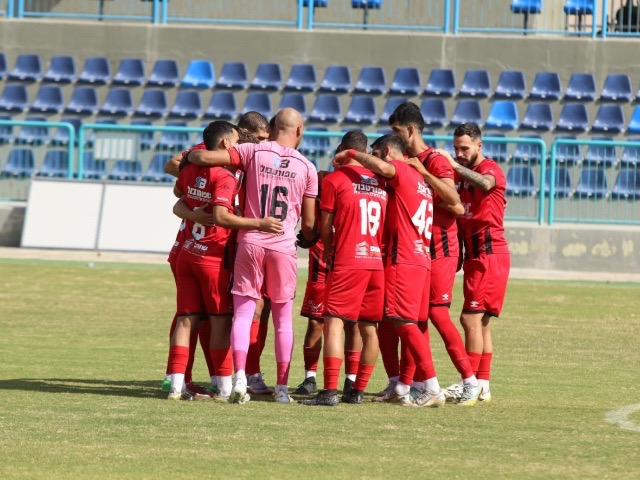 מחשבים מסלול מחדש. טירת כרמל (דאפר מחאמיד)