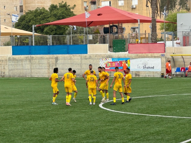 שחקני אתא/ביאליק (קובי פורטל)