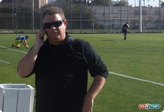 דווקא למשחק הזה שלחו חוקר. נציג ויצמן יער (צילום: אבי פפיס)