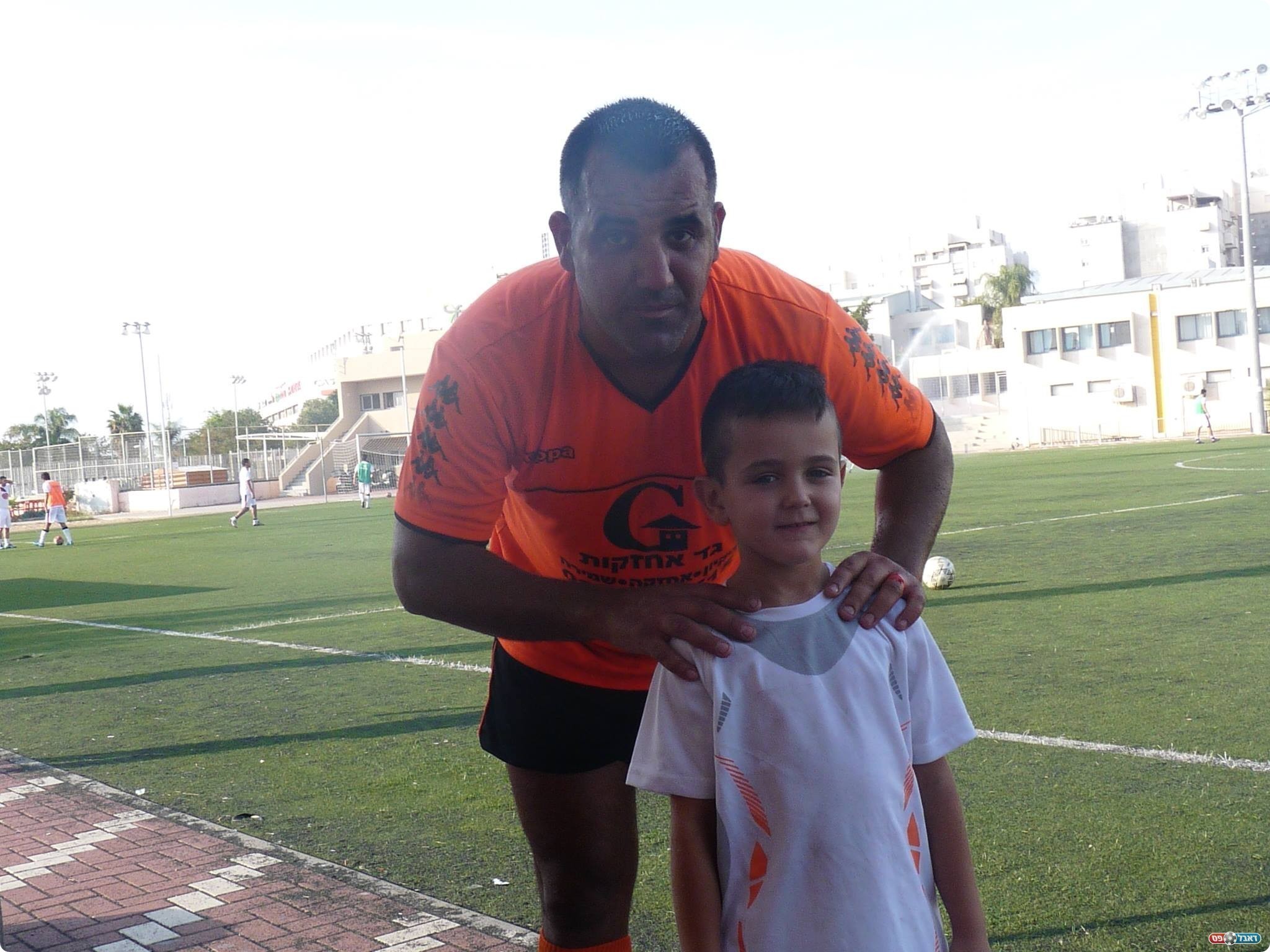 יתרון שלא הספיק. אייל דואק (אלי שמואלי)