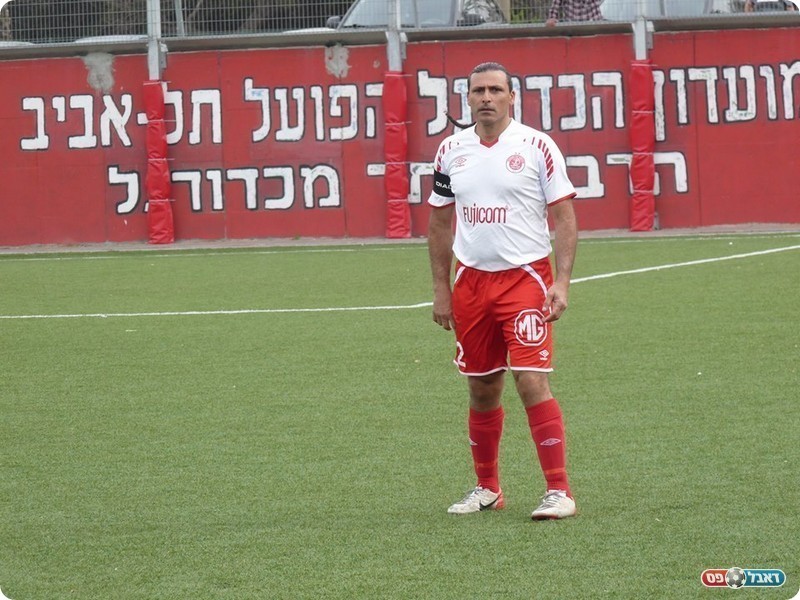 הופעת בכורה העונה. מני לוי (אלי שמואלי)