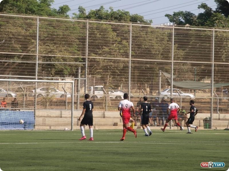 לפחות ראינו גול. אטרש כובש (אלון יהודיוף)