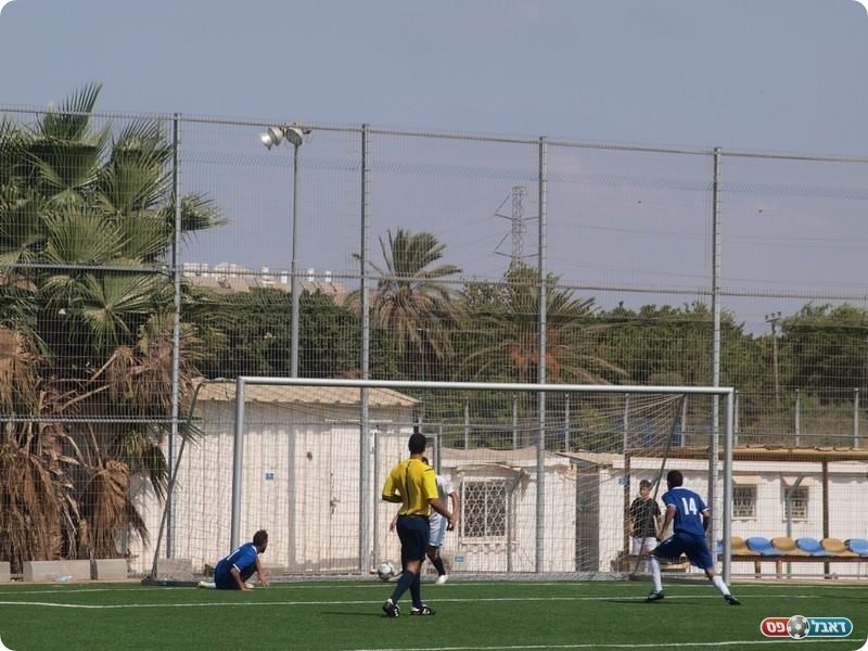 חולון שוב ביתרון. דרעי דוחק פנימה (אלון יהודיוף)