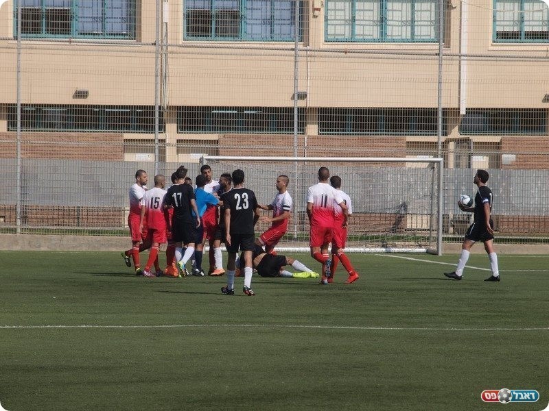 מהומה מיותרת (אלון יהודיוף)