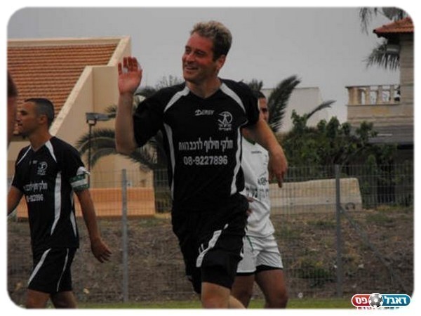 אייל רוטנברג (רני אלהוזייל)