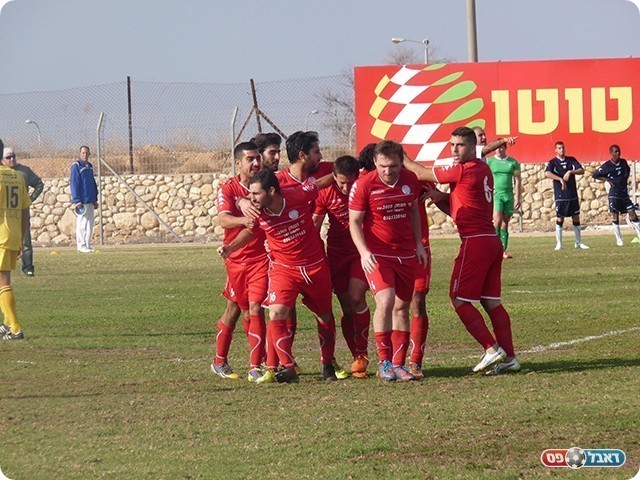 שחקני מרחבים (אלי שמואלי)