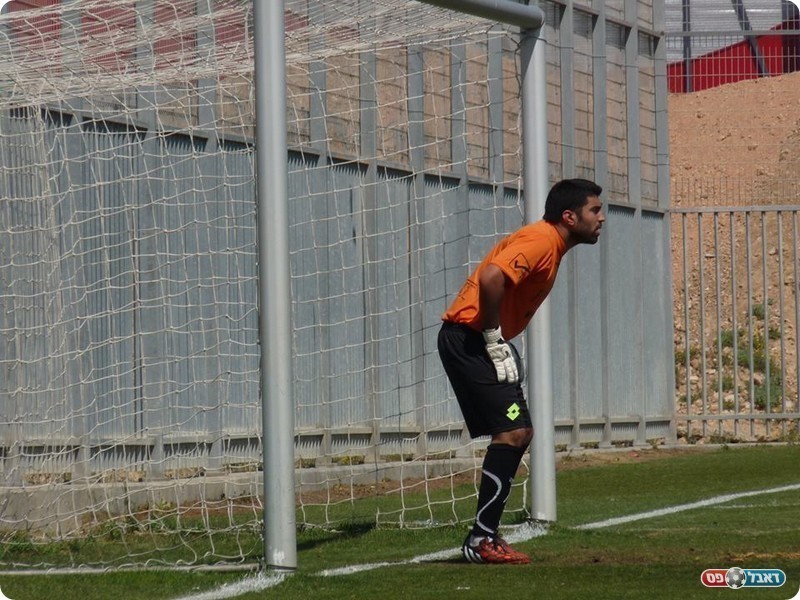 נעל את השער. דניאל שערי (אלי שמואלי)