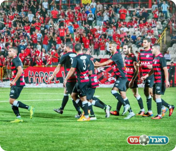 שחקני אשדוד חוגגים (דף הפייסבוק הרשמי)