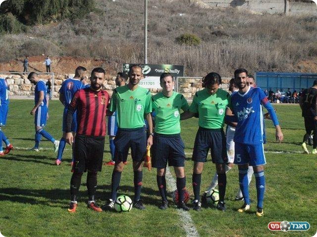 אופק מלול ועבד מורג'אן יחד עם צוות השיפוט (דאפר מחאמיד)