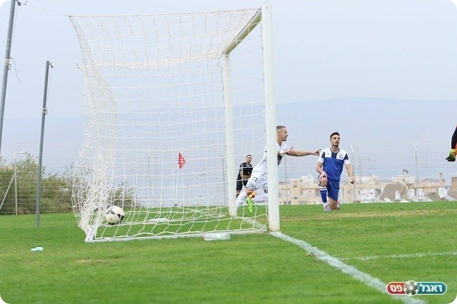 הכדור של אלימלך ברשת (עודד חסין)