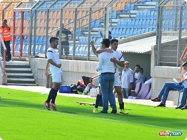 המועדון מעל הכל. טייב בימים יפים יותר (צילום: ארנון לוי)