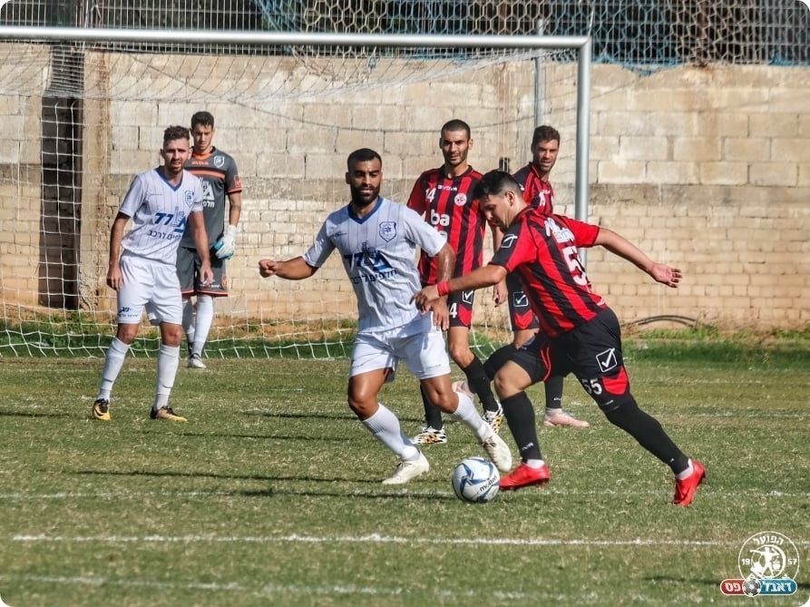 יוני רביבו (אבישי אפטקר)