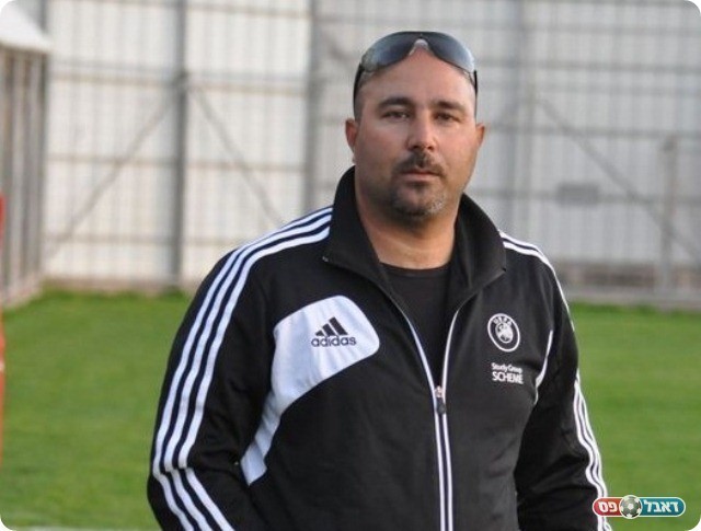 שוקל להפסיק פעילות. תיתי