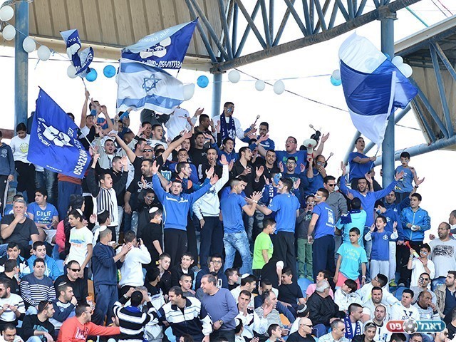 הקהל הבית שאני (צילום: ארנון לוי)