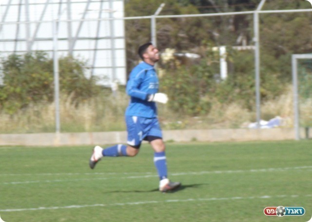 עלה לעזרת ההתקפה. בן דוד (צילום: אלירן ברנשטיין)