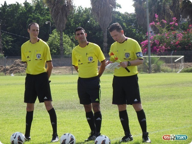 צוות השיפוט בראשות אברמוב