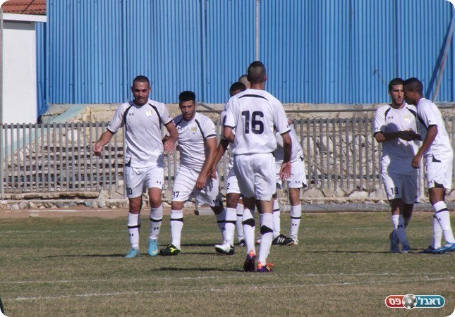 ביטון כובש ושם סוף לתסכול