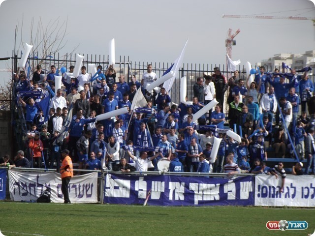 גם הפעם הגיעו בהמוניהם. אוהדי שעריים