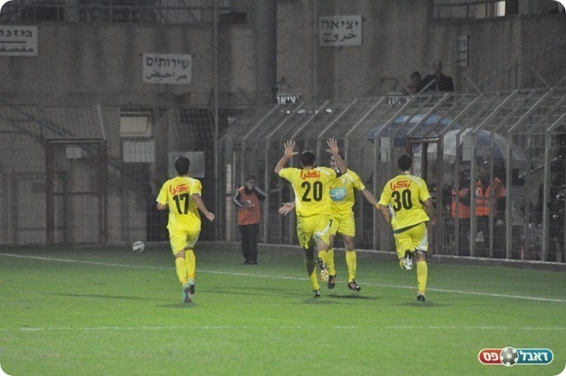 יהיה דרבי בכפ"ס ? שחקני מכבי א.א. פאחם (צילום: מוחמד חאדר אניס)