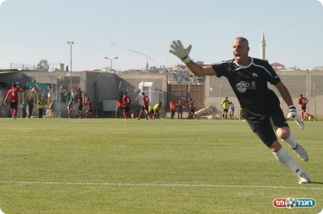 בראש ההגנה. שמש (אחמד עוויסאת)