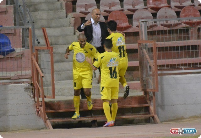 והיתר מצטרפים (צילום: ולדי מויסייב)