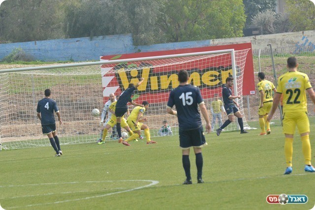 שוויון מהמם. פאשאי כובש (צילום: ולדי מויסייב)