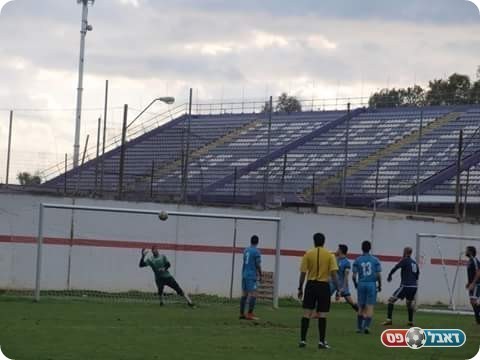 סגר עניין. אלון בר (מספר 10) כובש את הרביעי (אלון יהודיוף)