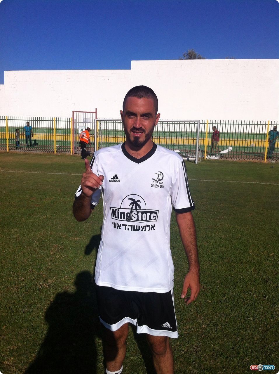 פנדל ששווה שלוש נקודות. סולטן זועבי (דאפר מחאמיד)