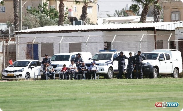 שמרו על הסדר. היס"מ (עבדאללה אזברגה)