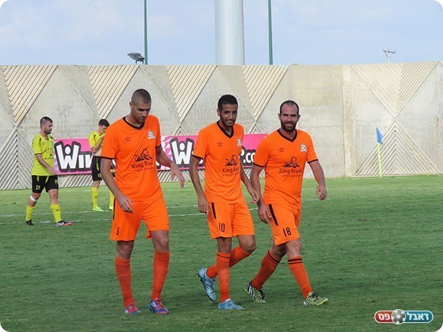 סער לוי חוגג עוד שער נפלא (תומר רוט)