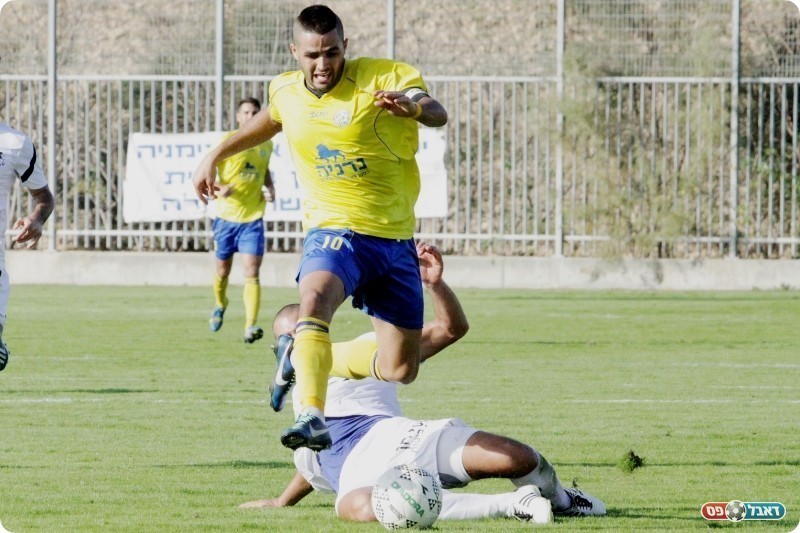 שליטה של ב"ש בדקות הפתיחה. זגורי (צילום: שי מוגילבסקי)