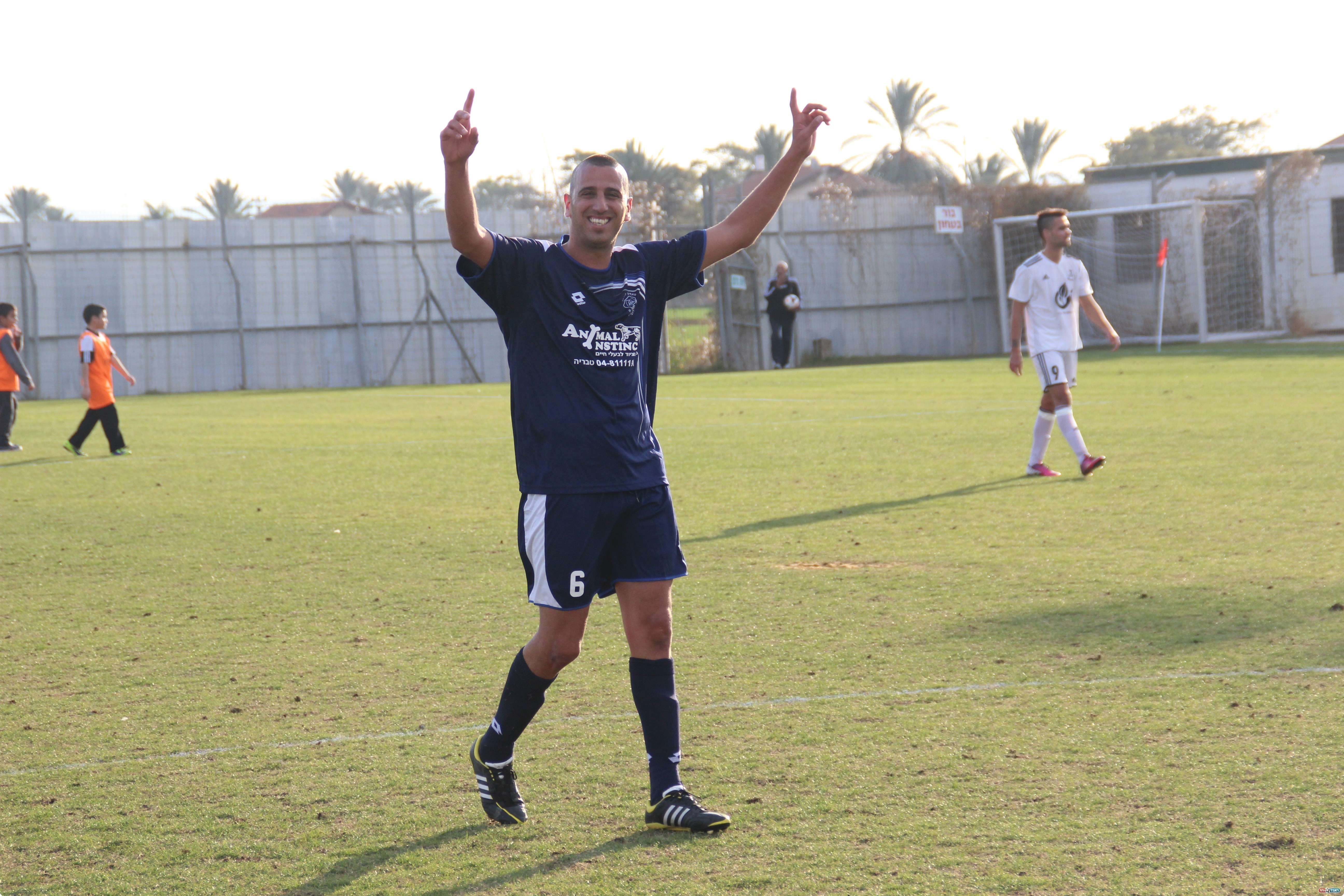 מצטיין המשחק, אזולאי (צילום: עודד חסין)