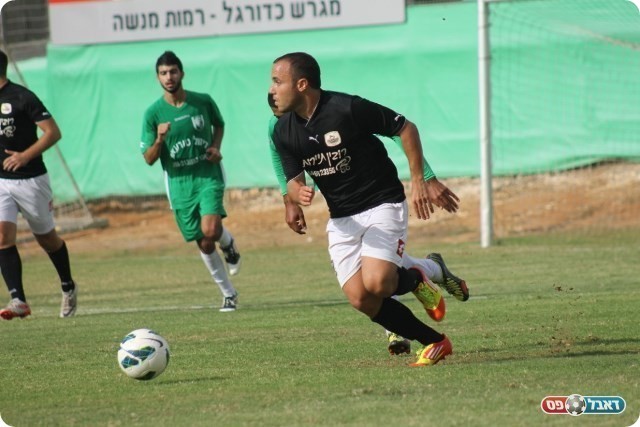 שער שנפסל. גווילי (צילום: אחמד עזאיזה)