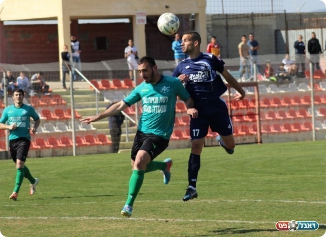 התוצאות לא מגיעות. רבינוביץ' עוצר את אלימלך (צילום: עודד חסין)