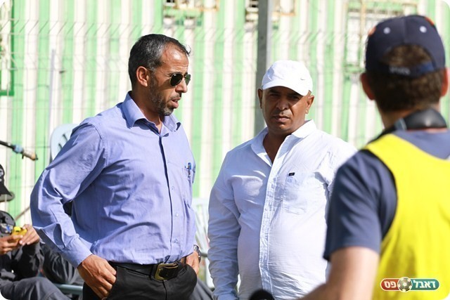 לא מחמיץ משחק טוב. אבורקייק ואבו סהיבאן (צילום: אנס אבודעבס)