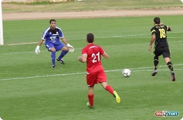 דייט נוסף עם השוער. לובין מול חלאיילה (צילום: קובי רוזן)