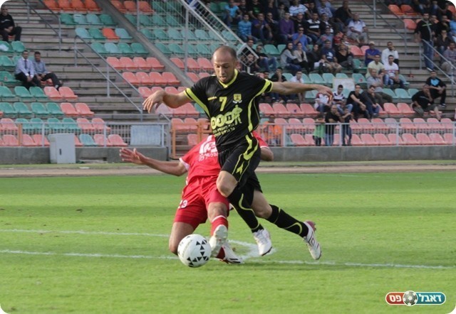 היה או לא היה פנדל? סולימנוב פוגש את בן לוי (צילום: קובי רוזן)