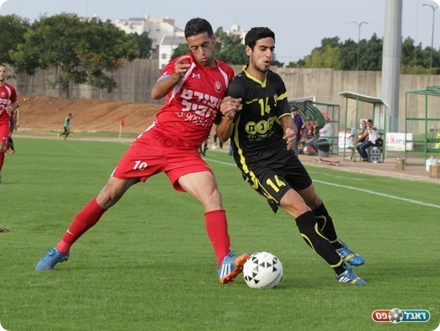 בזבז הזדמנות גדולה. קצב מול נור סרסור (צילום: קובי רוזן)